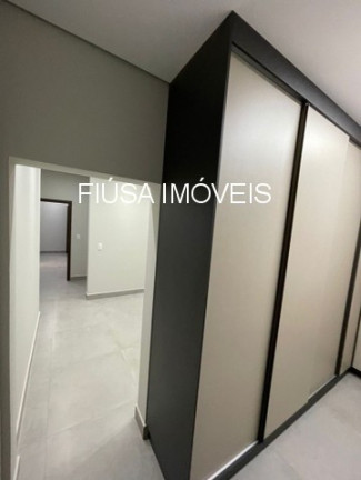 Imagem Casa com 3 Quartos à Venda, 300 m² em Vila Do Golf - Ribeirão Preto Imagem Casa com 3 Quartos à Venda, 300 m² em Vila Do Golf - Ribeirão Preto
