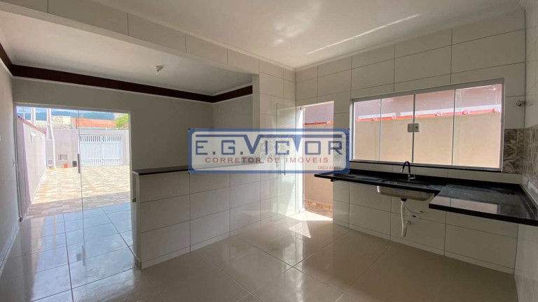 Imagem Casa com 2 Quartos à Venda, 72 m² em Balneario Santa Terezinha - Itanhaém Imagem Casa com 2 Quartos à Venda, 72 m² em Balneario Santa Terezinha - Itanhaém
