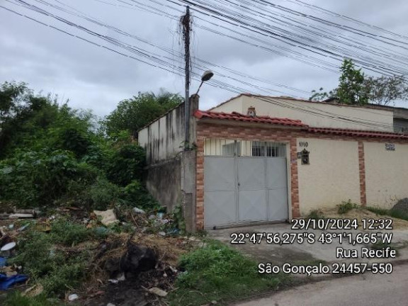 Casa com 3 Quartos à Venda, 360 m² em Trindade - Sao Goncalo