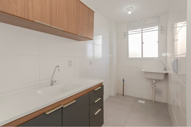 Imagem Imóvel com 2 Quartos à Venda, 43 m² em Tristeza - Porto Alegre Imagem Imóvel com 2 Quartos à Venda, 43 m² em Tristeza - Porto Alegre