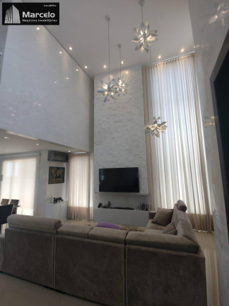Imagem Casa de Condomínio com 3 Quartos à Venda, em Condomínio Aruã - Mogi Das Cruzes Imagem Casa de Condomínio com 3 Quartos à Venda, em Condomínio Aruã - Mogi Das Cruzes