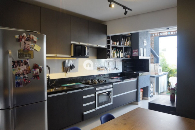 Imagem Casa com 2 Quartos à Venda, 90 m² Imagem Casa com 2 Quartos à Venda, 90 m²