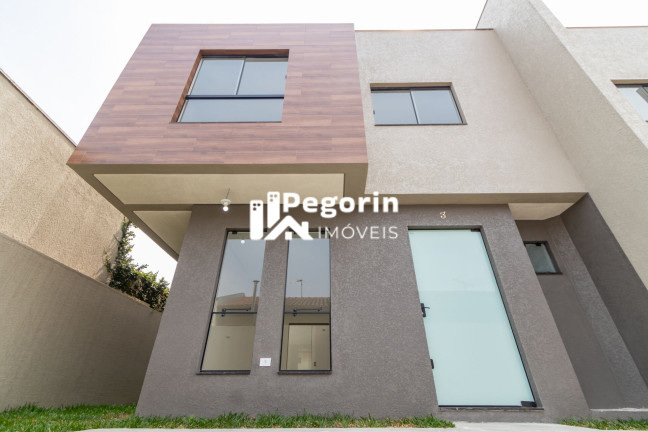 Imagem Sobrado com 3 Quartos à Venda, 110 m² em Uberaba - Curitiba