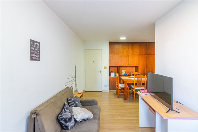 Imagem Imóvel com 2 Quartos à Venda, em Vila Pompéia - São Paulo Imagem Imóvel com 2 Quartos à Venda, em Vila Pompéia - São Paulo