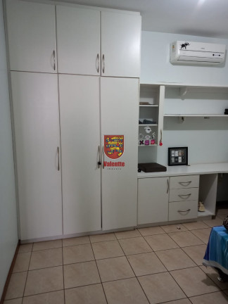 Imagem Casa com 4 Quartos à Venda, 315 m² em Capoeiras - Florianópolis Imagem Casa com 4 Quartos à Venda, 315 m² em Capoeiras - Florianópolis