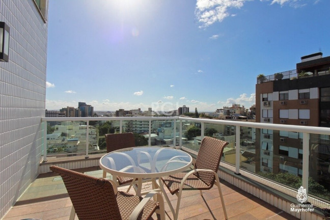 Imagem Imóvel com 1 Quarto à Venda, 160 m² em São João - Porto Alegre Imagem Imóvel com 1 Quarto à Venda, 160 m² em São João - Porto Alegre