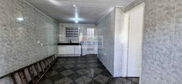 Imagem Casa com 2 Quartos à Venda, 143 m² Imagem Casa com 2 Quartos à Venda, 143 m²