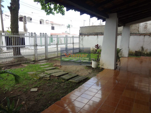 Imagem Casa com 4 Quartos para Temporada, 180 m² em Enseada - Guarujá Imagem Casa com 4 Quartos para Temporada, 180 m² em Enseada - Guarujá