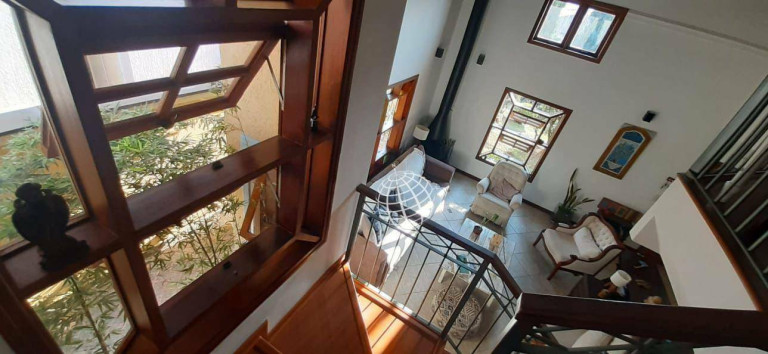 Imagem Casa com 3 Quartos à Venda, 219 m² em Loanda - Atibaia Imagem Casa com 3 Quartos à Venda, 219 m² em Loanda - Atibaia