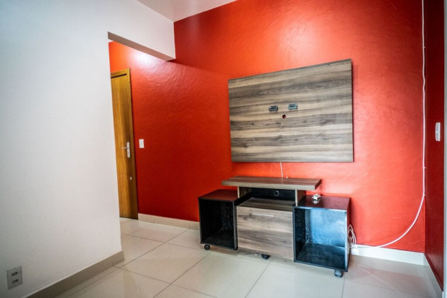 Imagem Apartamento com 2 Quartos à Venda, 42 m² em Santo Antônio - Porto Alegre Imagem Apartamento com 2 Quartos à Venda, 42 m² em Santo Antônio - Porto Alegre