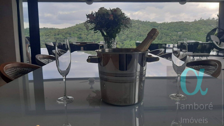 Imagem Casa com 5 Quartos à Venda, 560 m² em Alphaville - Santana De Parnaíba Imagem Casa com 5 Quartos à Venda, 560 m² em Alphaville - Santana De Parnaíba