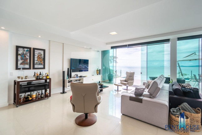 Imagem Casa com 5 Quartos à Venda, 850 m² em Praia Do Estaleirinho - Balneário Camboriú Imagem Casa com 5 Quartos à Venda, 850 m² em Praia Do Estaleirinho - Balneário Camboriú