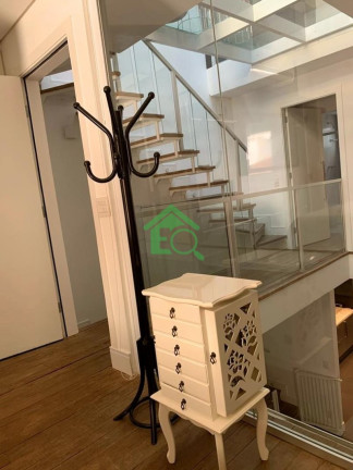 Imagem Casa de Condomínio com 2 Quartos à Venda, 166 m² em Vila Sofia - São Paulo