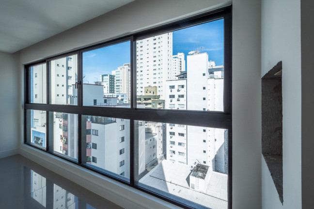 Imagem Imóvel com 3 Quartos à Venda,  em Centro - Balneário Camboriú