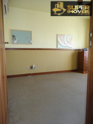 Imagem Casa com 3 Quartos à Venda, 720 m² em Três Vendas - Pelotas