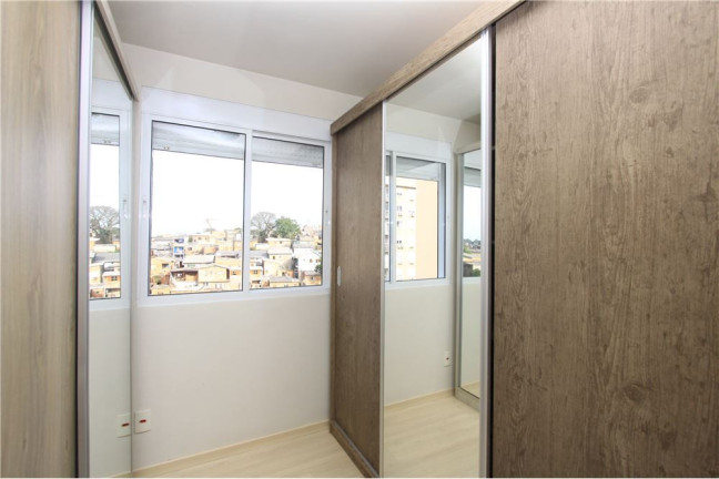 Imagem Imóvel com 3 Quartos à Venda, em Tristeza - Porto Alegre Imagem Imóvel com 3 Quartos à Venda, em Tristeza - Porto Alegre