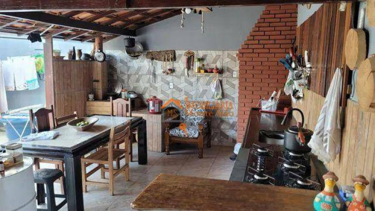 Imagem Sobrado com 4 Quartos à Venda, 250 m² em Vila Pilar - Arujá Imagem Sobrado com 4 Quartos à Venda, 250 m² em Vila Pilar - Arujá