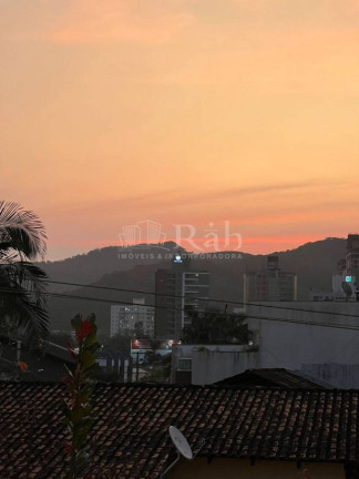 Imagem Cobertura com 2 Quartos à Venda, 135 m² em Praia Dos Amores - Balneário Camboriú Imagem Cobertura com 2 Quartos à Venda, 135 m² em Praia Dos Amores - Balneário Camboriú