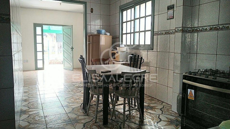 Imagem Casa com 3 Quartos à Venda, 150 m² em Harmonia - Canoas Imagem Casa com 3 Quartos à Venda, 150 m² em Harmonia - Canoas