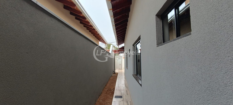 Imagem Casa com 3 Quartos à Venda, 98 m² em Vila Santo Amaro - Campo Grande Imagem Casa com 3 Quartos à Venda, 98 m² em Vila Santo Amaro - Campo Grande