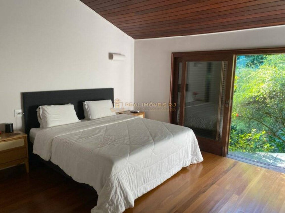 Imagem Casa com 5 Quartos à Venda, 800 m² em Itanhangá - Rio De Janeiro Imagem Casa com 5 Quartos à Venda, 800 m² em Itanhangá - Rio De Janeiro