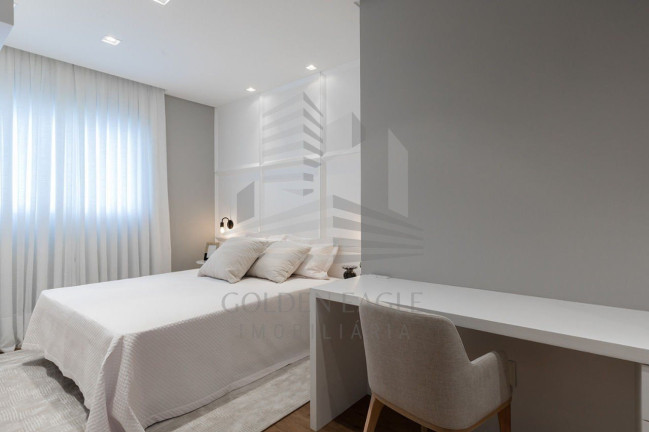 Imagem Apartamento com 4 Quartos à Venda, 308 m² em Centro - Balneário Camboriú Imagem Apartamento com 4 Quartos à Venda, 308 m² em Centro - Balneário Camboriú