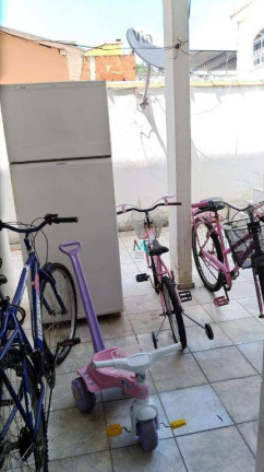 Imagem Casa com 4 Quartos à Venda, 150 m² em Campo Grande - Rio De Janeiro