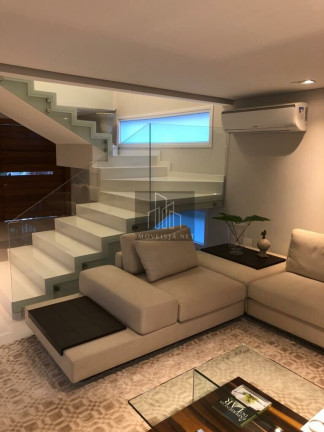 Imagem Casa com 3 Quartos à Venda, 393 m² em Alphaville - Santana De Parnaíba Imagem Casa com 3 Quartos à Venda, 393 m² em Alphaville - Santana De Parnaíba