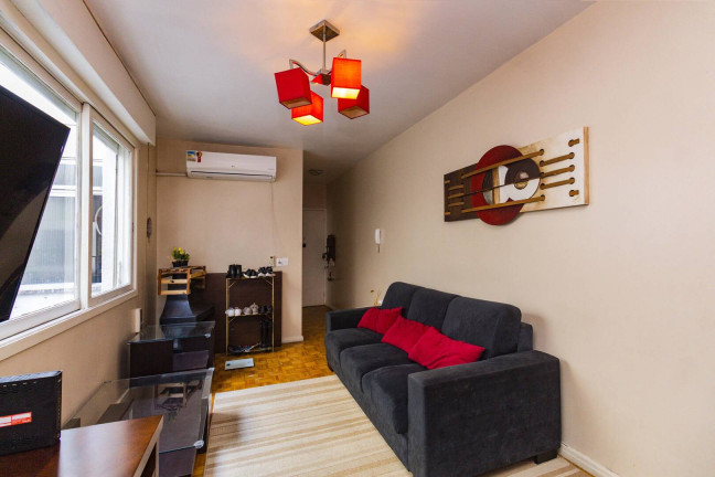 Imagem Apartamento com 3 Quartos à Venda, 97 m² em Rio Branco - Porto Alegre