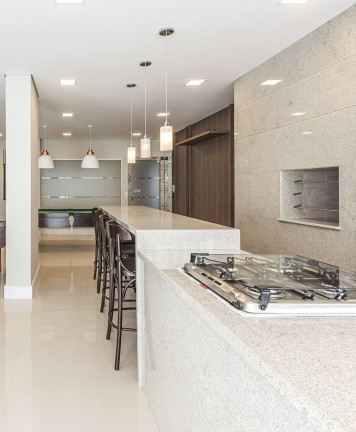 Imagem Imóvel com 3 Quartos à Venda, 208 m² em Juvevê - Curitiba