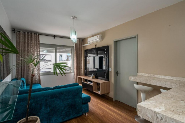 Imagem Apartamento com 1 Quarto à Venda, 44 m² em Santana - Porto Alegre Imagem Apartamento com 1 Quarto à Venda, 44 m² em Santana - Porto Alegre