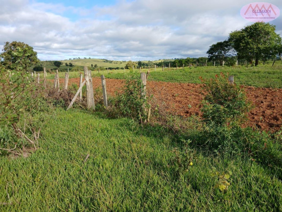 Terreno à Venda, 3.000 m² em Bairro Boco Guarei - Itapetininga
