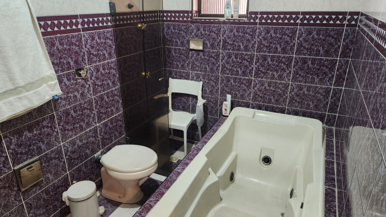Imagem Casa com 4 Quartos à Venda, 500 m² em Campo Grande - Santos Imagem Casa com 4 Quartos à Venda, 500 m² em Campo Grande - Santos
