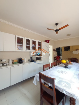 Imagem Casa com 4 Quartos à Venda, 188 m² em Vila Santa Luzia - Mogi Mirim Imagem Casa com 4 Quartos à Venda, 188 m² em Vila Santa Luzia - Mogi Mirim