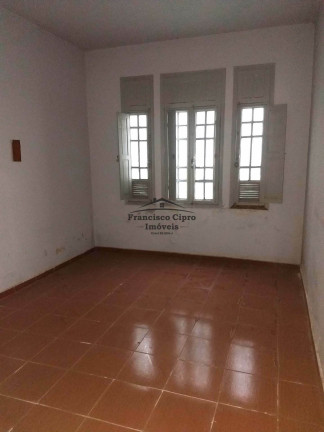 Imagem Casa com 3 Quartos à Venda, 300 m² em Centro - Lorena Imagem Casa com 3 Quartos à Venda, 300 m² em Centro - Lorena
