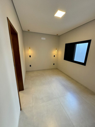 Imagem Casa com 3 Quartos à Venda, 117 m² em Horto Florestal - Sorocaba Imagem Casa com 3 Quartos à Venda, 117 m² em Horto Florestal - Sorocaba