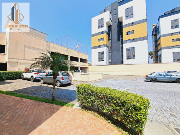 Imagem Apartamento com 3 Quartos à Venda, 64 m² em Cabral - Curitiba