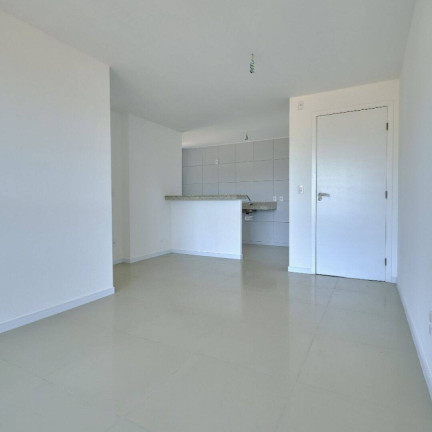 Imagem Apartamento com 2 Quartos à Venda, 61 m² em De Lourdes - Fortaleza