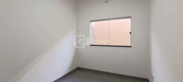 Imagem Casa com 3 Quartos à Venda, 180 m² em Vila Palmira - Campo Grande Imagem Casa com 3 Quartos à Venda, 180 m² em Vila Palmira - Campo Grande