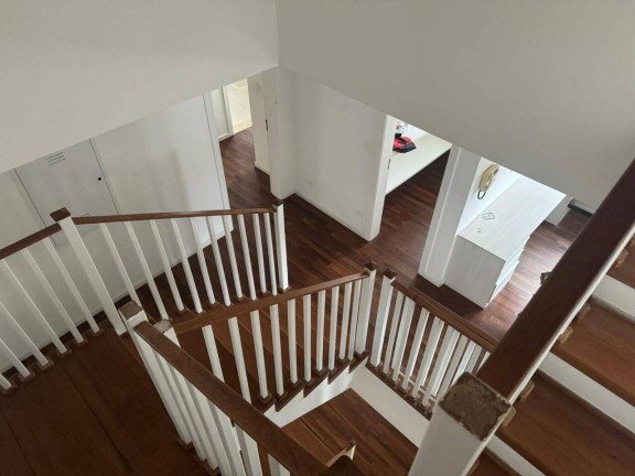 Imagem Casa com 4 Quartos à Venda, 440 m² em Centro Comercial Jubran - Barueri Imagem Casa com 4 Quartos à Venda, 440 m² em Centro Comercial Jubran - Barueri