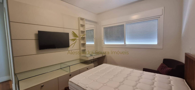 Imagem Casa com 4 Quartos à Venda, 490 m² em Centro Comercial Jubran - Barueri