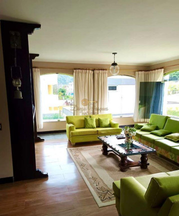 Imagem Casa com 4 Quartos à Venda, 232 m² em Corrêas - Petrópolis Imagem Casa com 4 Quartos à Venda, 232 m² em Corrêas - Petrópolis