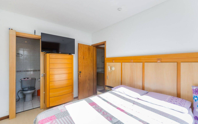 Imagem Apartamento com 2 Quartos à Venda, 129 m² em Petrópolis - Porto Alegre Imagem Apartamento com 2 Quartos à Venda, 129 m² em Petrópolis - Porto Alegre