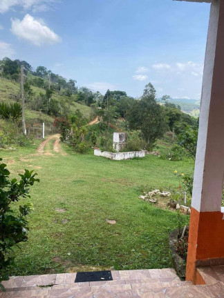 Imagem Chácara com 2 Quartos à Venda, 80 m² em Mãe Dos Homens - Bragança Paulista Imagem Chácara com 2 Quartos à Venda, 80 m² em Mãe Dos Homens - Bragança Paulista