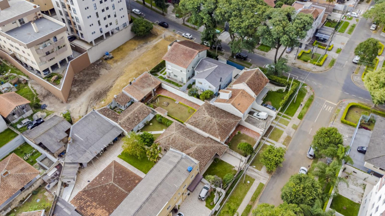 Imagem Terreno à Venda, 466 m² em Vila Izabel - Curitiba