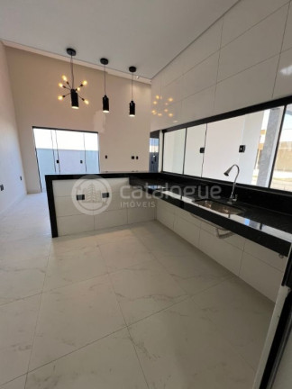 Imagem Casa de Condomínio com 3 Quartos à Venda, 200 m² em Cajupiranga - Parnamirim Imagem Casa de Condomínio com 3 Quartos à Venda, 200 m² em Cajupiranga - Parnamirim