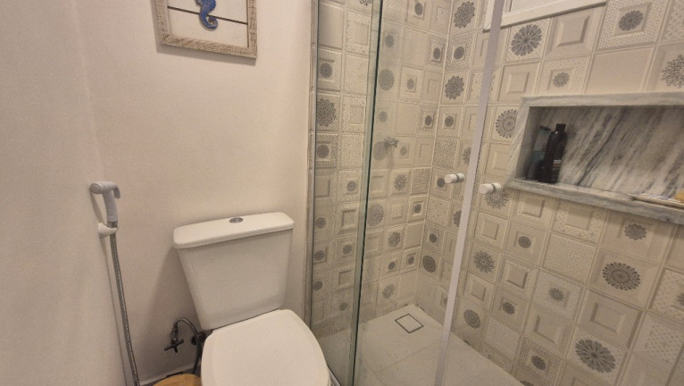 Imagem Sobrado com 2 Quartos para Temporada, 60 m² em Camburizinho - São Sebastião Imagem Sobrado com 2 Quartos para Temporada, 60 m² em Camburizinho - São Sebastião