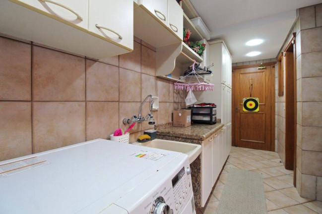 Imagem Casa com 4 Quartos à Venda, 381 m² em Chácara Das Pedras - Porto Alegre