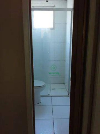 Imagem Apartamento com 2 Quartos à Venda, 44 m² em água Chata - Guarulhos