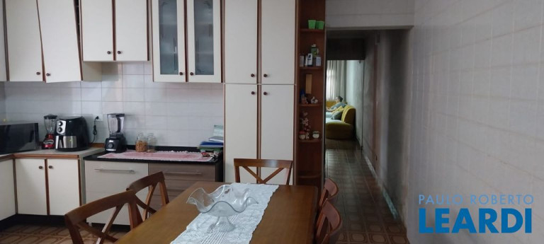 Imagem Casa com 4 Quartos à Venda, 200 m² em Vila Valparaíso - Santo André Imagem Casa com 4 Quartos à Venda, 200 m² em Vila Valparaíso - Santo André